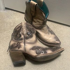 Corral Cowboy/Cowgirl Bootie - Heel